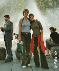 Barbara Hlasek (r.) und  Heidi Hartmann in München