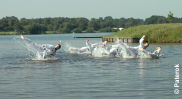 Zum heißen Wetter passend: Training im Wasser